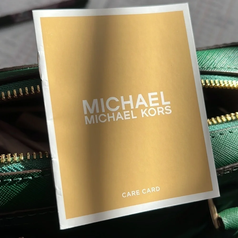 Michael Kors crossbody - Picture 8 of 9